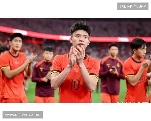 中国足球新星闪耀欧洲赛场 打破多项纪录迎来职业生涯新高峰