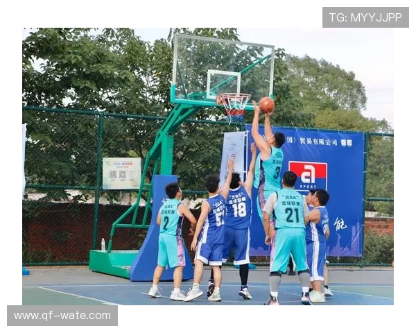 中国篮球联赛迎来全新赛季 多支球队目标锁定总冠军激烈角逐