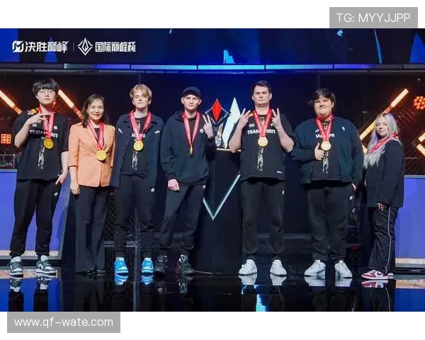 全球总决赛再掀热潮各大战队鏖战巅峰争夺年度电竞桂冠