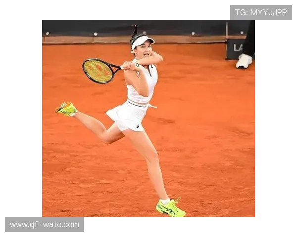 网球世界最新动态：大满贯赛场新星崛起，老将奋力拼搏迎接挑战